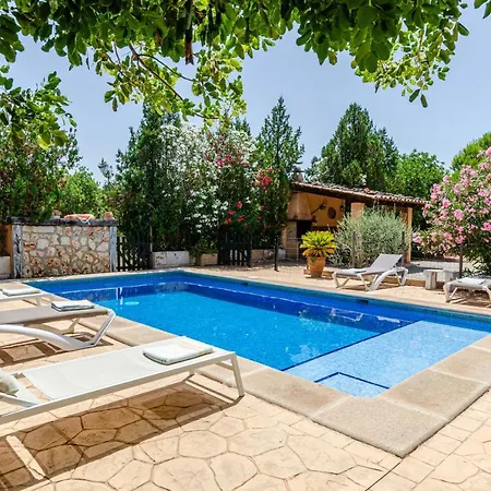 Yourhouse Rafelino * Inca (Mallorca)